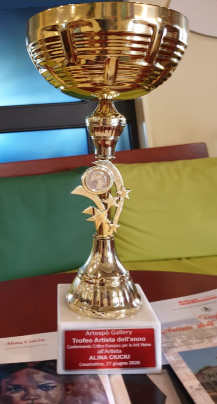 ArteDiAlina.com award: Trofeo Artista Dell\'Anno 2020